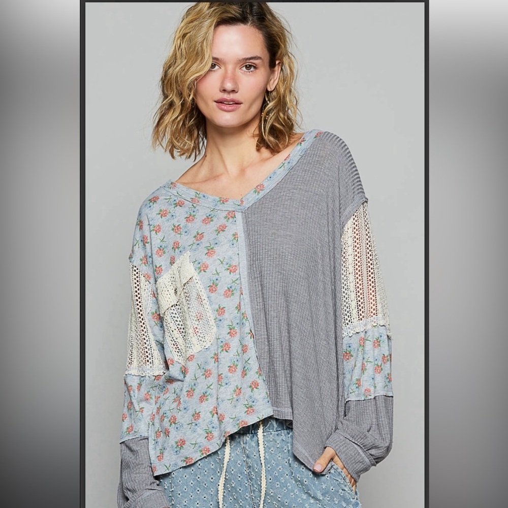 263 ❤️POL roomy fit V neck ribbed thermal top - Picture 3 of 5